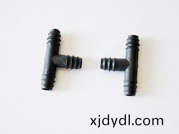 直挿正(zheng)三(san)通